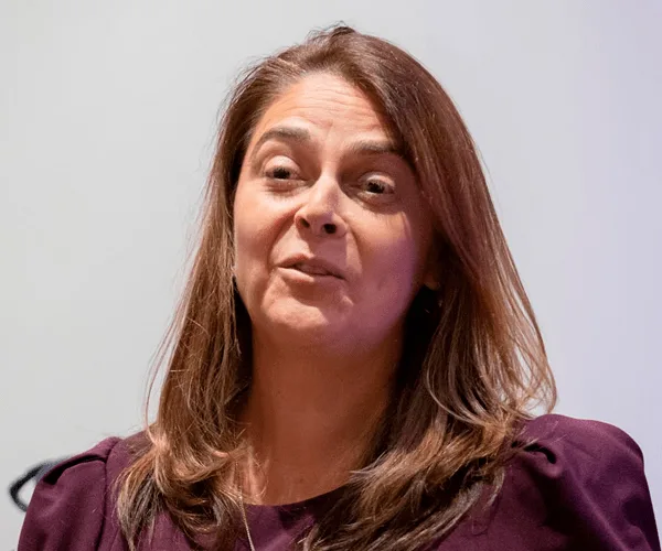 Paula Umaña — Conferencista de Motivación