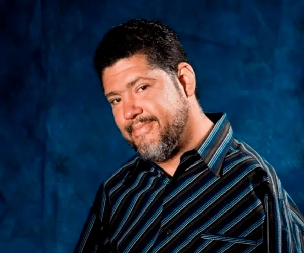 Tony Meléndez — Conferencista de Motivación